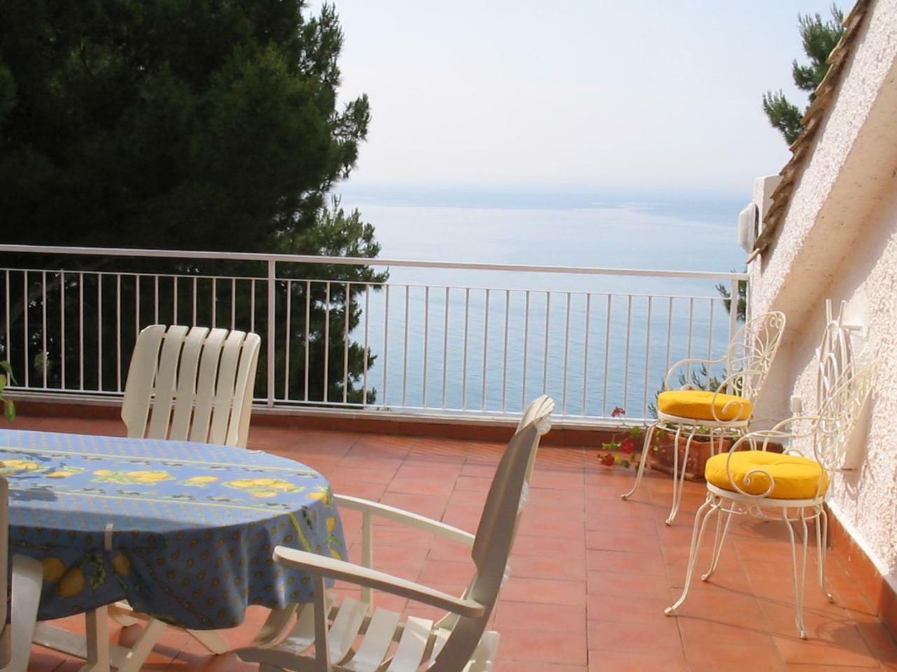 Villa Cala Della Pergola Vieste Exteriör bild